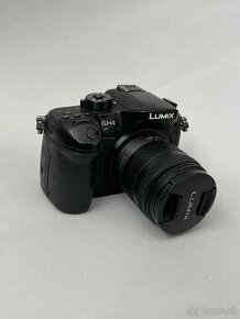 Lumix GH4 + 14-24 mm + 20mm