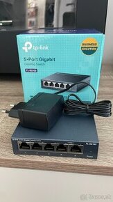 Switch TL-SG105 5-portový 10/100/1000 Mbit/s, Kovový kryt