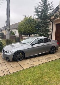 BMW 335i E92