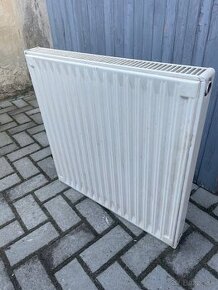 Radiator 900x600