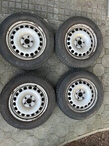 Predám zimné pneumatiky 205/60 R16 96H na diskoch.