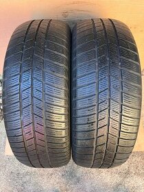 Zimné pneumatiky 235/65 R17 XL Barum dva kusy