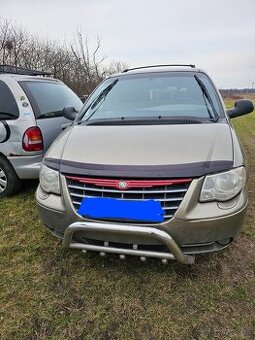 Rozpredám Chrysler Grand Voyager 2,8,2,5crd.