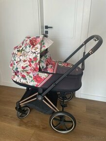 Cybex Platinum Priam - Spring Blossom Light