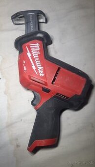 Milwaukee m12