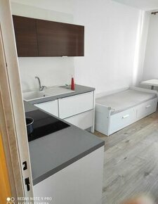 VIVAREAL  INVESTÍČNÝ BYT Garzónka, výmera 25 m2,  balkón - l