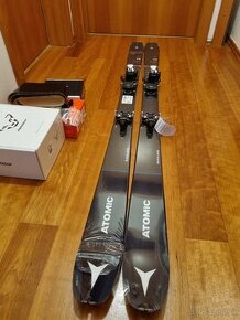 Novy skialp set Atomic Backland 85 22/23 s pasmi a viazanim