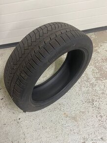 Continental 235/45 R20 zimna 1ks