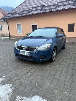 Kia Ceed 2011