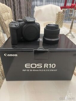 Canon r10 + rfs 18-45mm + záruka