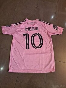 Messi dres