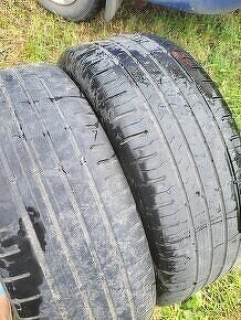 Continental 215/55 R17 - 1