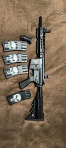 E&C  EC 819 M4 Airsoft  cqb