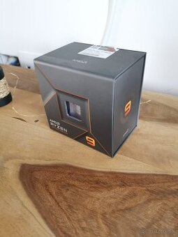 AMD Ryzen 7900X