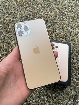 iPhone 11 pro - baterie 100% gold