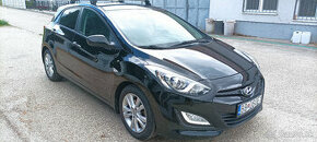 hyundai i30 family