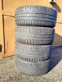 235/35 R20 Pirelli zimné