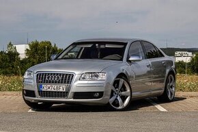 Audi S8