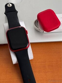 Apple Watch 8 45mm Product Red - bez skrabanca