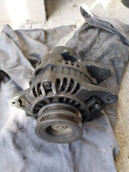 Alternator pajero ll 2,5