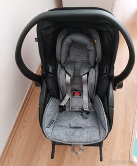 Vajíčko Kiddy evoluna i-size 2 + isofix základňa