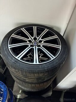 Bridgestone potenza sport 235/40 r18 - 1