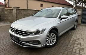 VW PASSAT B8 2.0TDi DSG 110kW MATRIX/VIRTUAL/WEBASTO/ACC