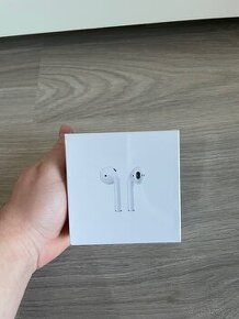 Apple Airpods 2