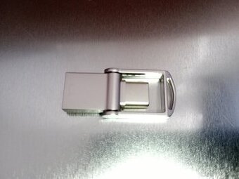 USB kľúč 2TB nový