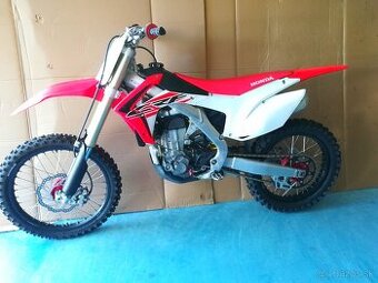 Honda crf 450 2016 motocross