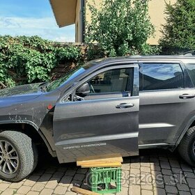 Vodicove dvere Jeep Grand Cherokee 2014+ Granite Crystal