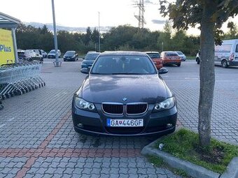 BMW E90 - 1