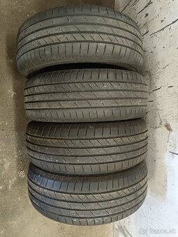 205/60R16 92V Kumho letná - 1