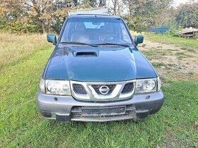 Rozpredam nissan terrano 2.7 tdi 92kw