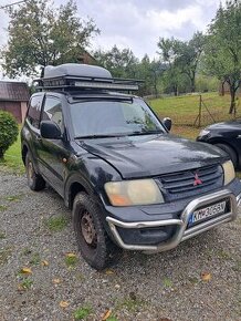 Mitsubishi pajero 2.5 v60