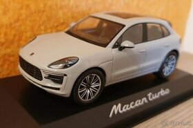 Porsche Macan Turbo model 1/43 Minichamps