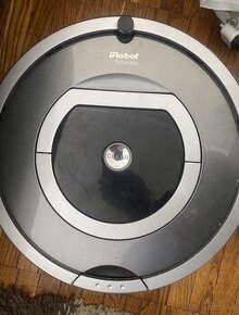 Roboticky vysávač iRobot Roomba 780