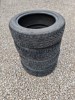 Zimné pneumatiky 215/55 R18