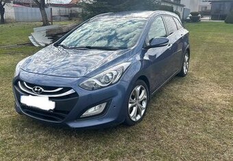 Hyundai i30 CW 1.6i CRDi 16V