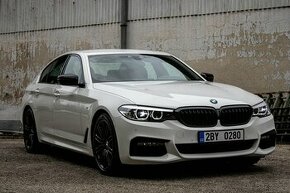 BMW rad 5 530d xDrive A/T M-packet - 1