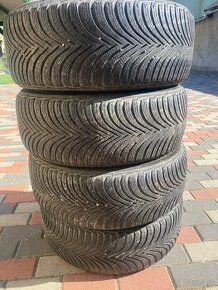 215/60R16 Michelin Alpin 5