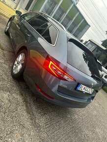 Škoda Superb Combi 2.0TDI DSG 140kw - 1