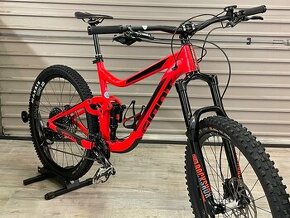 Predám bicykel 2018 GIANT REIGN 1