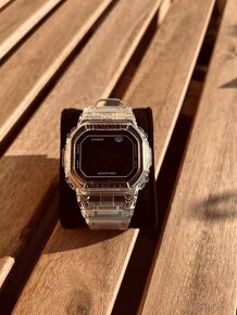 Casio G-SHOCK DW-5040RX-7E 40th Anniversary