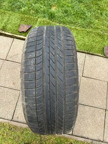 Good year eagle f1 275/45 R20