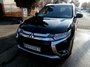 Mitsubishi Outlander - 1