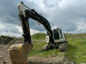 Kobelco 235SR