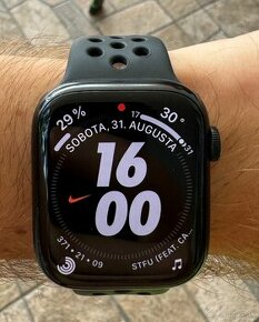 Apple watch 7 Nike 45mm znížená cena