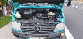 Predám zachovalý skriňový Mercedes Sprinter 2,2 CDI