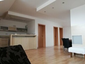 BOJNICE, Prenájom Apartmánu 85m2 v centre - 1